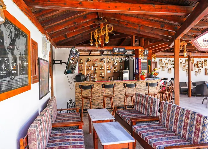 מלון דירות Sahin 4*