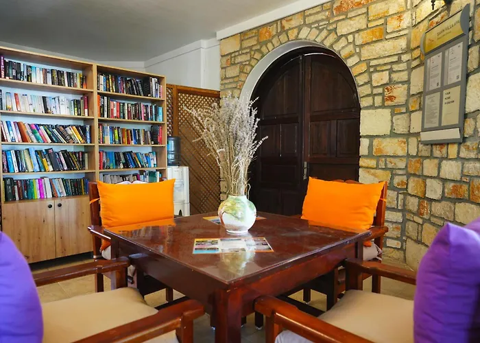 Sahin מלון דירות